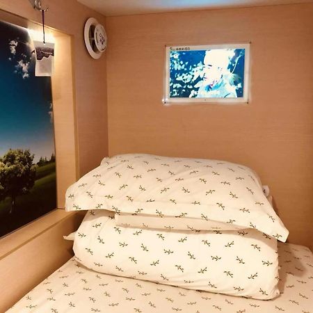 The Olive Tree Capsule Hostel Šen-čen Exteriér fotografie